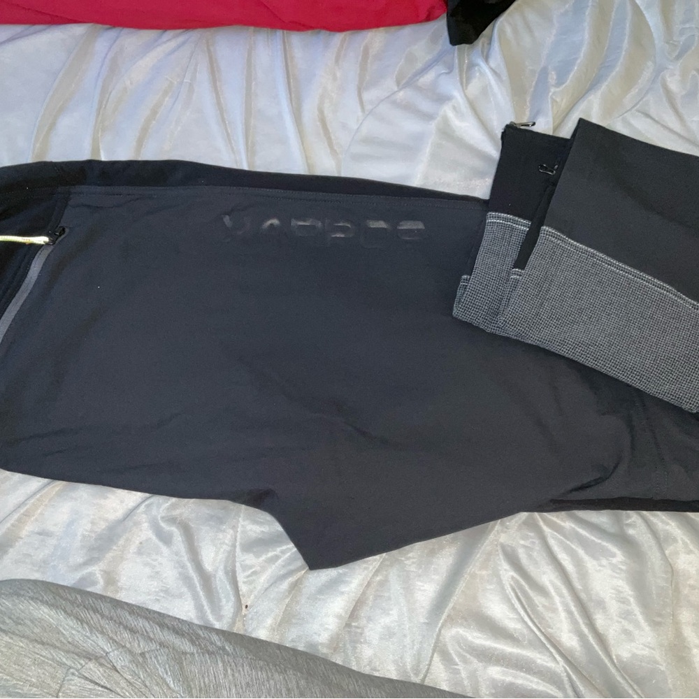 Karpos Black Jogger/ hiking Pants, nice steady material.